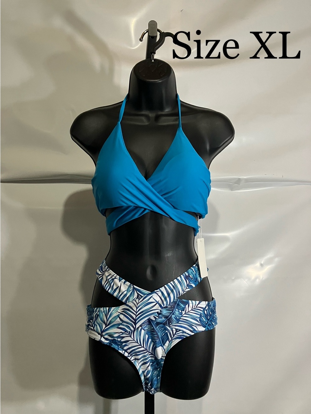 Women’s Blue Halter Bikini Set with Tropical Print Swimsuit Size XLarge